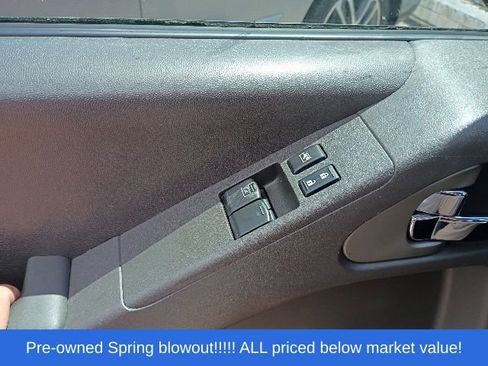 Used 2010 Nissan Frontier SE w/ SE Value Truck Pkg RWD image 14