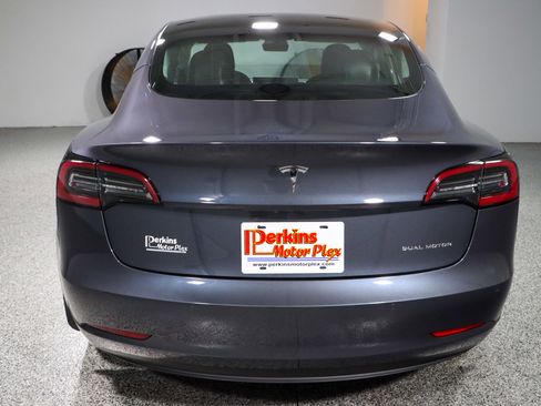 Used 2022 Tesla Model 3 Long Range image 8