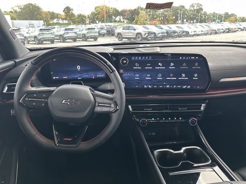 New 2026 Chevrolet Traverse RS image 29