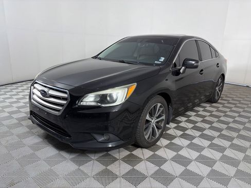 Used 2017 Subaru Legacy 2.5i Limited AWD/4WD image 3