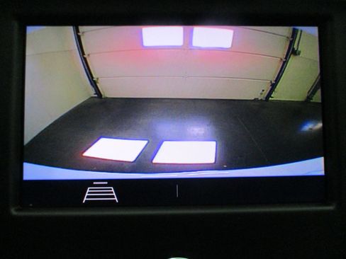 Used 2021 Chevrolet Equinox LT w/ Driver Convenience Package image 20