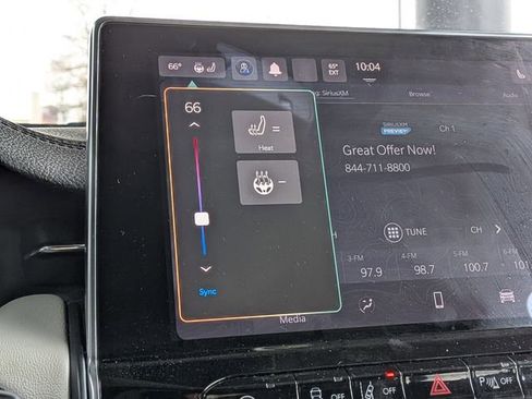 Used 2024 Jeep Compass Limited image 21