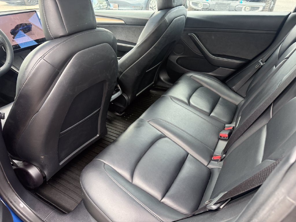 Used 2022 Tesla Model 3 RWD image 38