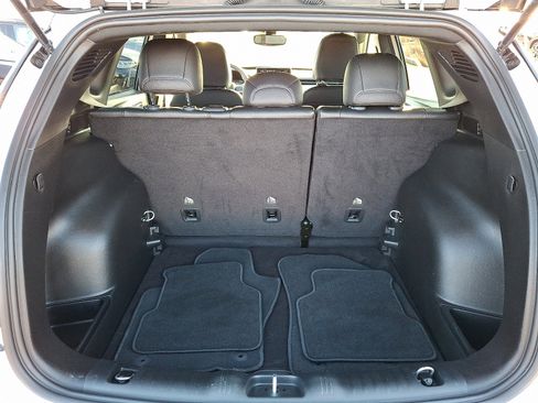 Used 2024 Jeep Compass Limited image 28