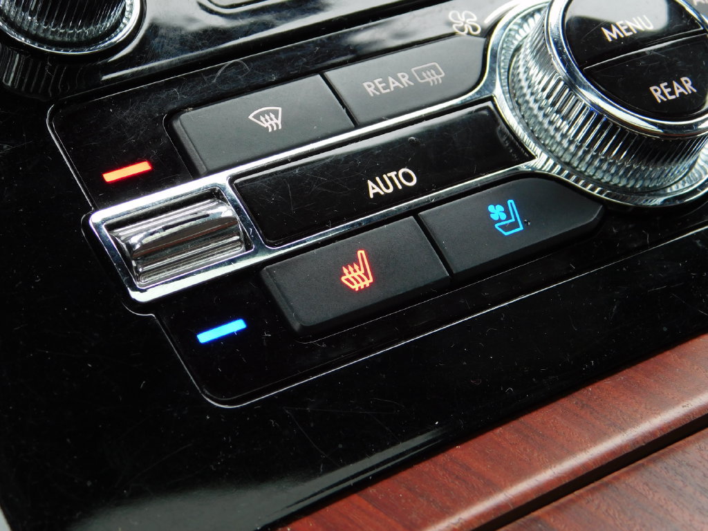 Used 2022 Lincoln Navigator L Reserve AWD/4WD image 26