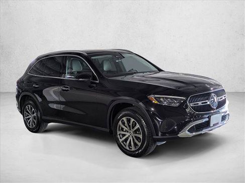 Certified 2024 Mercedes-Benz GLC 300 image 5