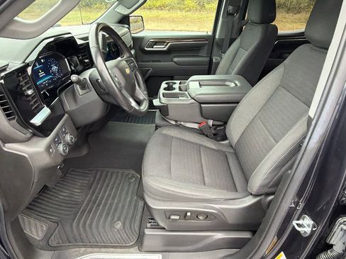 Certified 2022 Chevrolet Silverado 1500 LT image 6