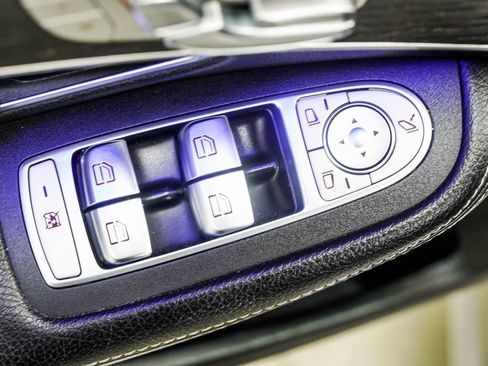 Used 2020 Mercedes-Benz C 300 4MATIC Sedan w/ AMG Line image 41