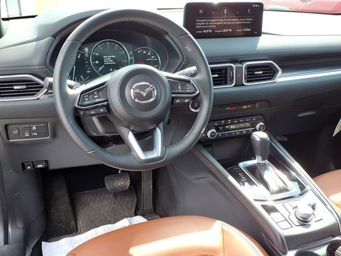 Certified 2025 MAZDA CX-5 Carbon Edition AWD/4WD image 16
