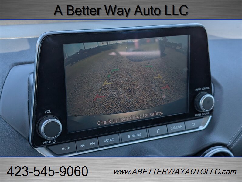 Used 2021 Nissan Sentra SV FWD image 11