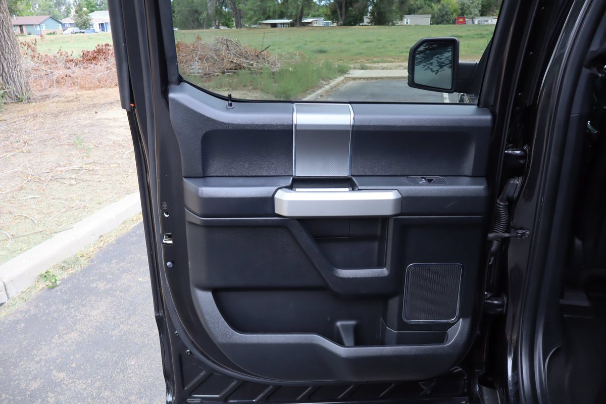 Used 2015 Ford F150 Lariat AWD/4WD image 24