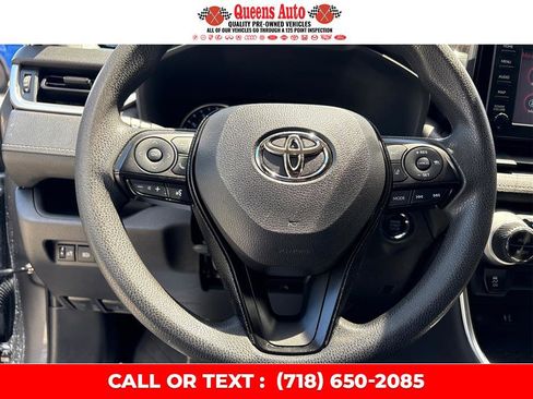 Used 2019 Toyota RAV4 XLE FWD image 20