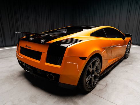 Used 2006 Lamborghini Gallardo AWD/4WD image 14
