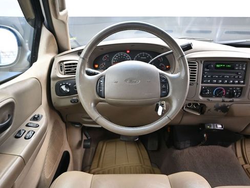 Used 2002 Ford F150 XLT image 31