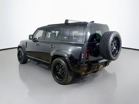 Used 2022 Land Rover Defender 110 X-Dynamic HSE AWD/4WD image 5