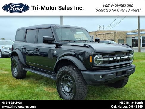 Used 2022 Ford Bronco Outer Banks AWD/4WD image 1