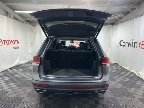 Used 2025 Volkswagen Atlas SE AWD/4WD image 15