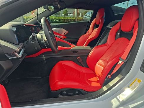 Used 2023 Chevrolet Corvette Z06 image 4