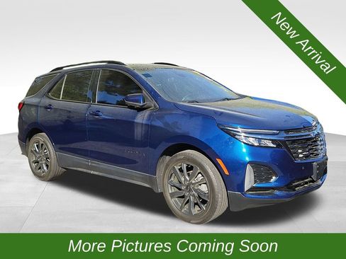 Used 2022 Chevrolet Equinox RS w/ Infotainment Package image 1