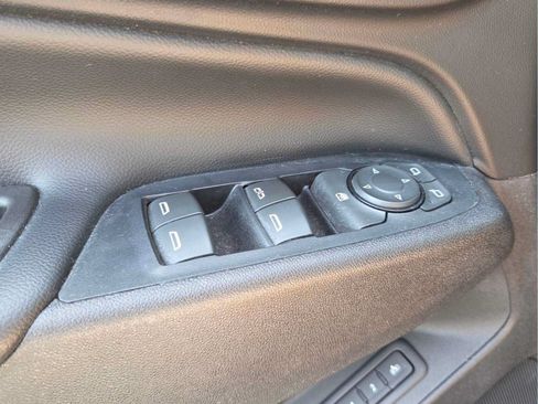 Used 2019 Chevrolet Equinox Premier FWD image 22