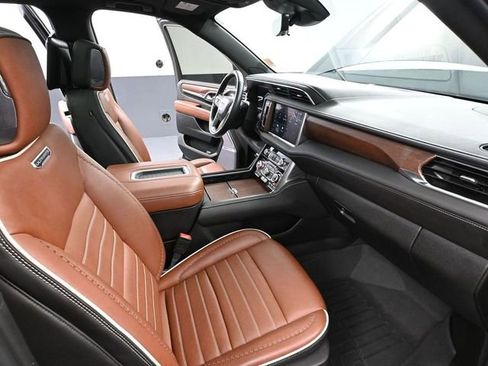 Used 2024 GMC Yukon Denali Ultimate image 64