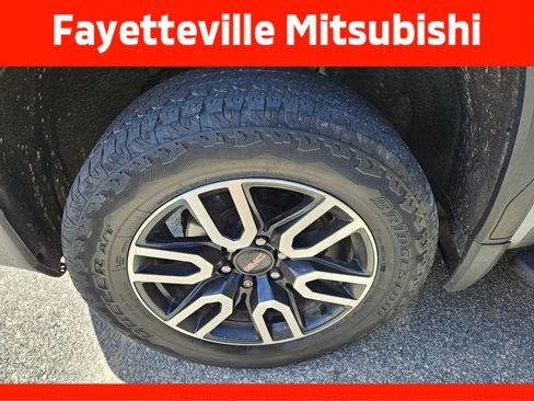 Used 2021 GMC Sierra 1500 AT4 w/ AT4 Premium Package AWD/4WD image 7