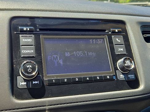 Used 2018 Honda HR-V LX image 20
