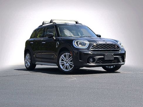 Used 2024 MINI Cooper Countryman S AWD/4WD image 2