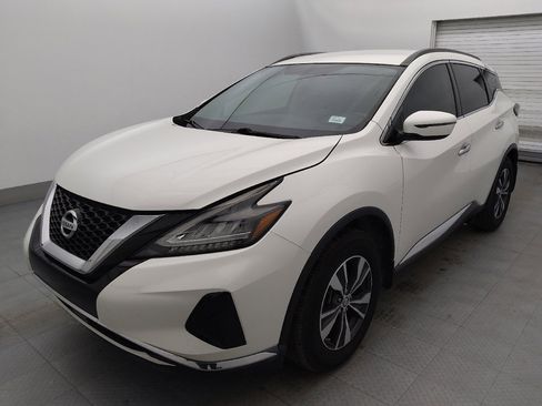 Used 2019 Nissan Murano SV image 2