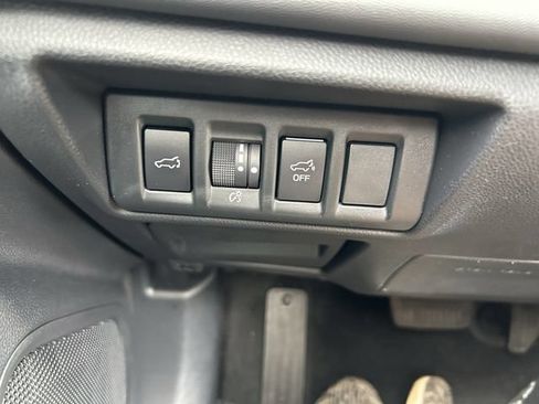 Used 2024 Subaru Outback Limited AWD/4WD image 18