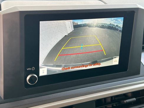 Used 2025 Toyota Tacoma SR5 image 20