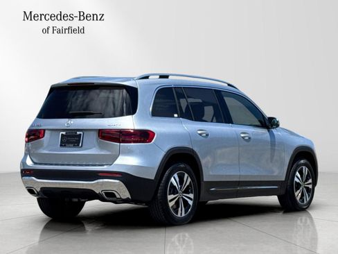New 2026 Mercedes-Benz GLB 250 4MATIC image 2