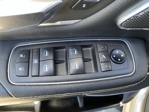 Used 2020 RAM 1500 Laramie image 18