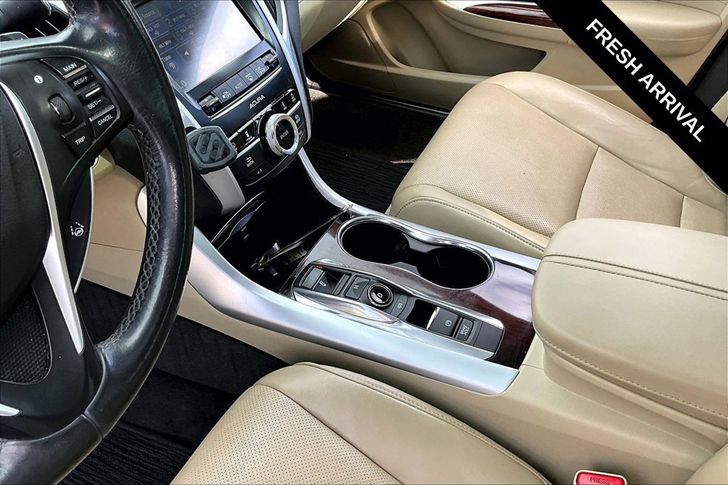 Used 2017 Acura TLX w/ Technology Package FWD image 12