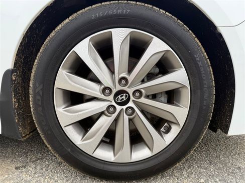 Used 2017 Hyundai Sonata Sport image 35