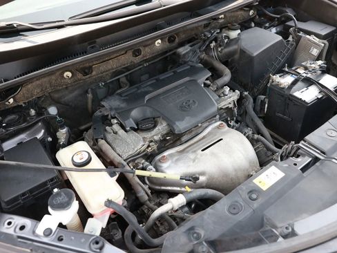 Used 2016 Toyota RAV4 LE image 47