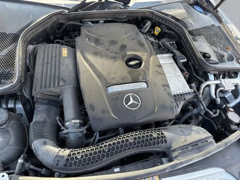 Used 2018 Mercedes-Benz C 300 C 300 4MATIC Sedan 4D image 22