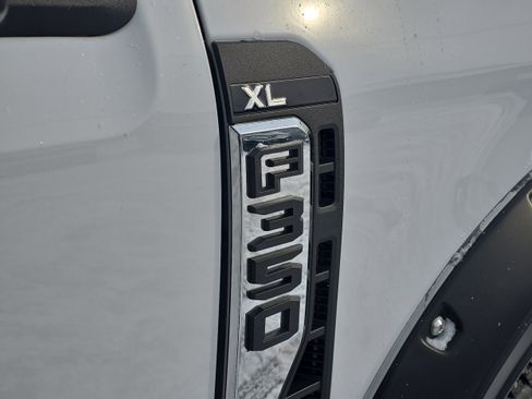 Used 2024 Ford F350 XL w/ 360-Degree Camera Package AWD/4WD image 7