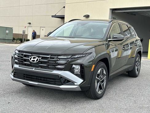 New 2026 Hyundai Tucson SEL FWD image 3