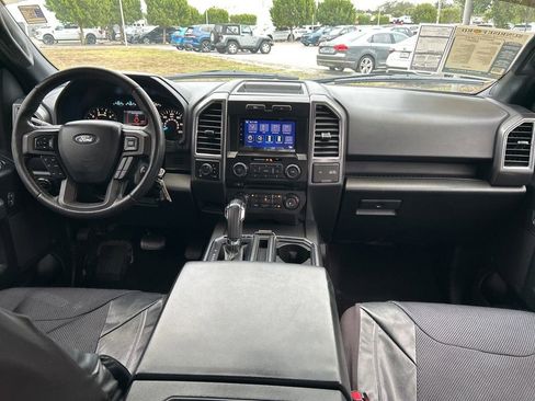 Used 2015 Ford F150 XLT w/ Equipment Group 302A Luxury image 10