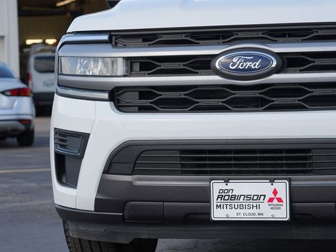 Used 2022 Ford Expedition XL AWD/4WD image 9