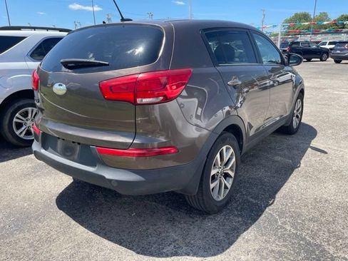 Used 2015 Kia Sportage LX FWD image 4