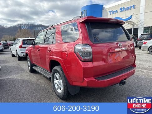 Used 2024 Toyota 4Runner SR5 Premium image 8