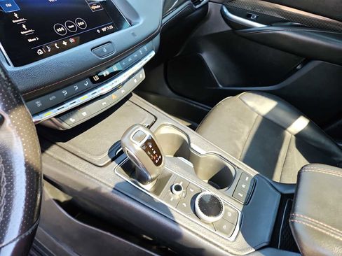 Used 2019 Cadillac XT4 Sport image 20