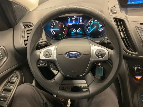 Used 2016 Ford Escape S FWD image 18