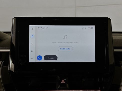 Used 2024 Toyota Corolla Cross L image 23