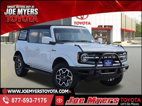 Used 2023 Ford Bronco Outer Banks AWD/4WD image 1