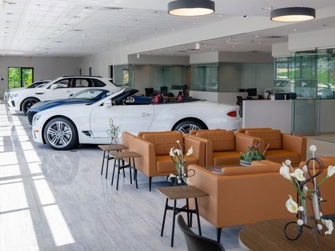 Used 2023 Audi e-tron Prestige w/ Prestige Package image 25