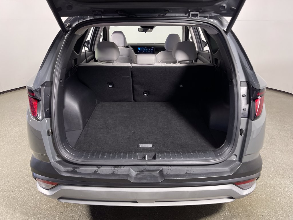 Certified 2025 Hyundai Tucson SEL FWD image 11