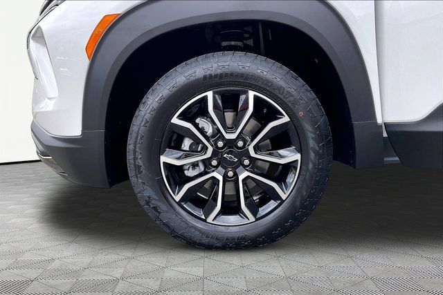 New 2026 Chevrolet TrailBlazer ACTIV w/ Convenience Package AWD/4WD image 13